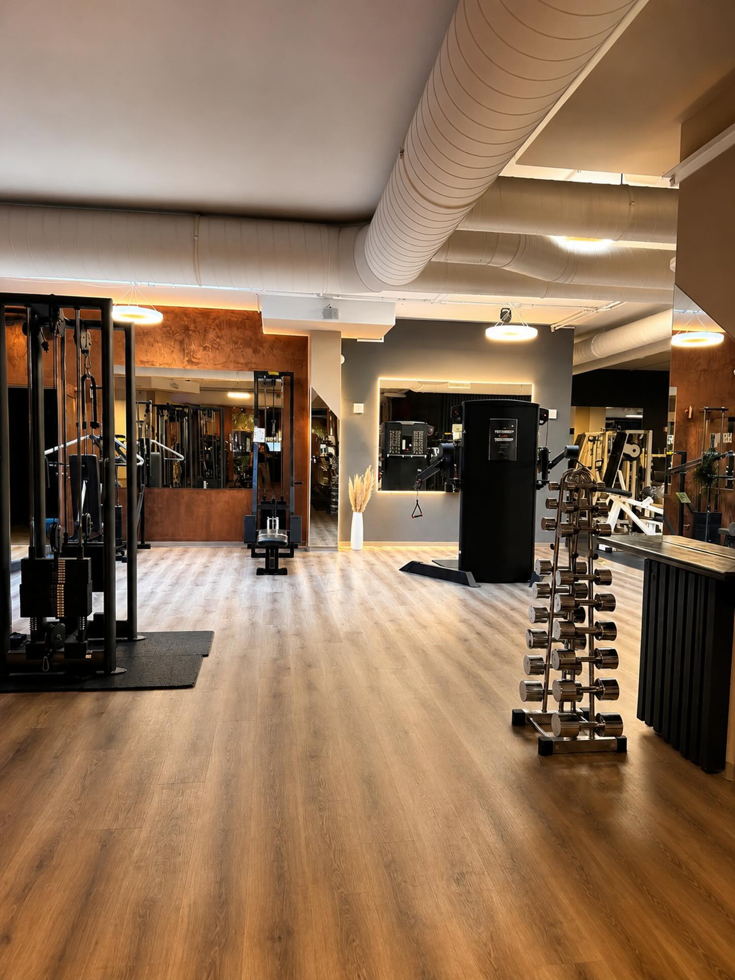 Mehr als nur ein Fitnessstudio. Ein Ort, an dem Ziele erreicht werden. Willkommen im Active City Fitnessclub. 💪✨